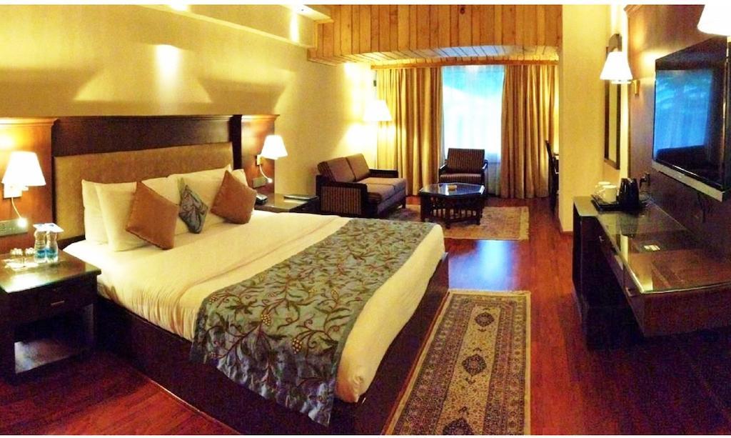 Hotel Broadway Srinagar  Phòng bức ảnh